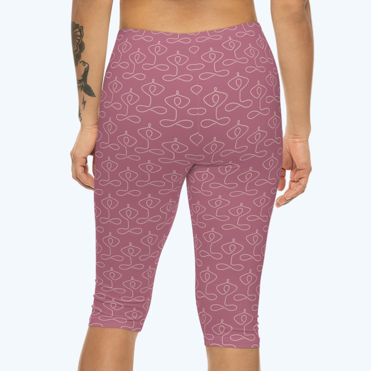 Pink Lotus Pattern Capri Leggings —Yoga Activewear