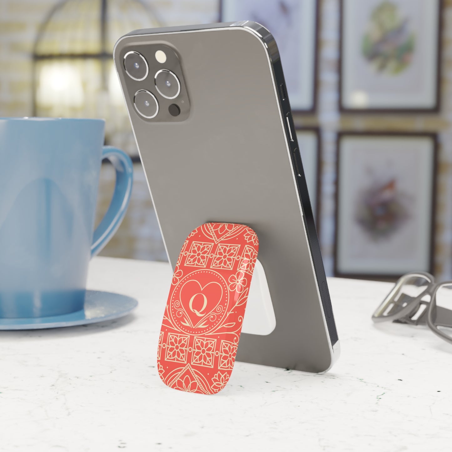Monogram Q Heart Phone Grip — Coral Floral Click-On Phone Stand & Grip