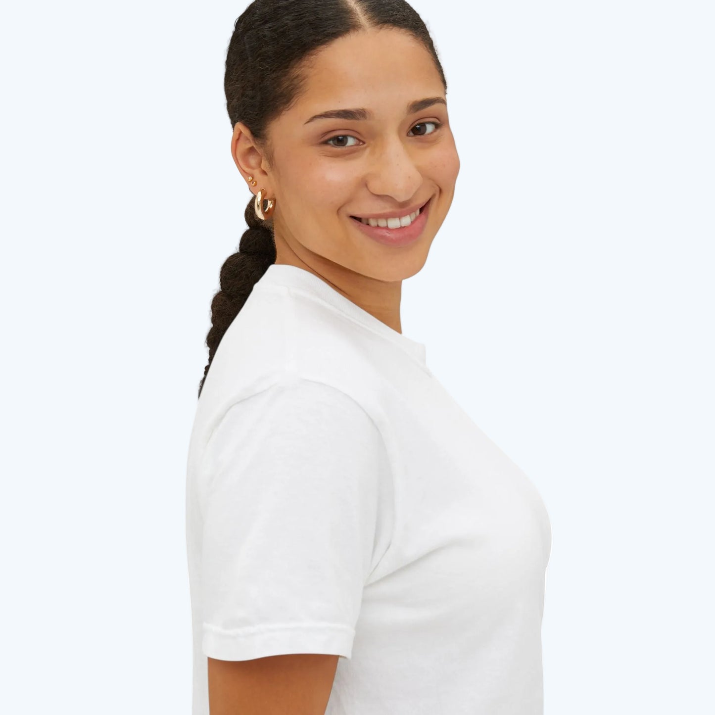 Minimal Pocket T-Shirt — Small Pocket Logo Tee